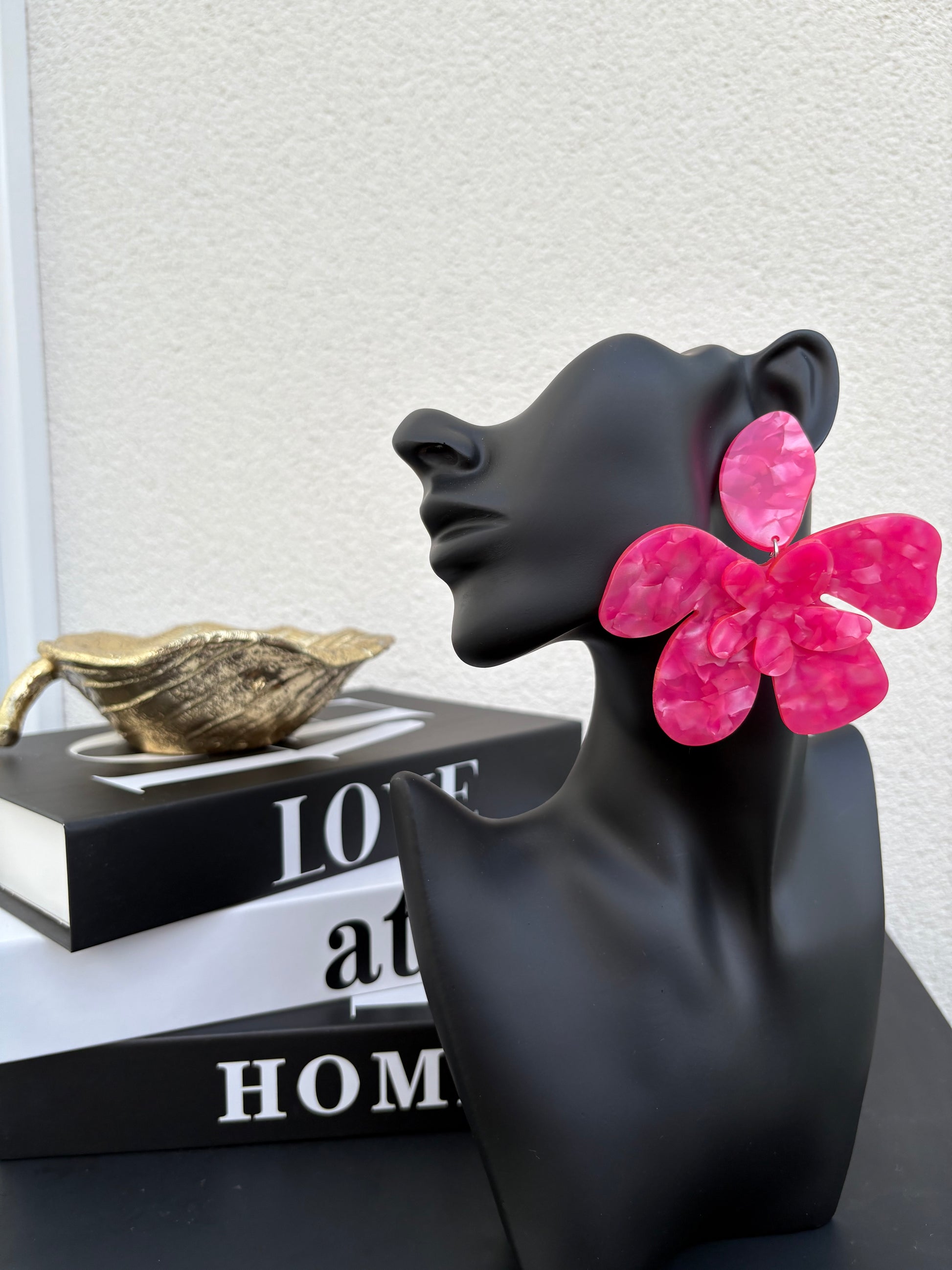 Boucle d’oreille fleur resine