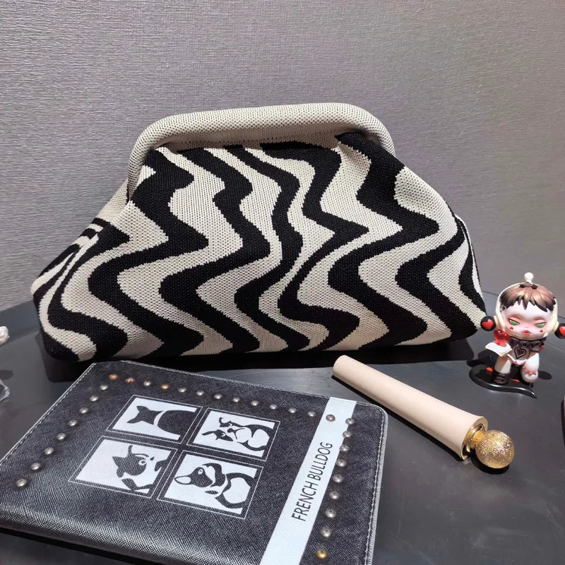 Pochette tissée