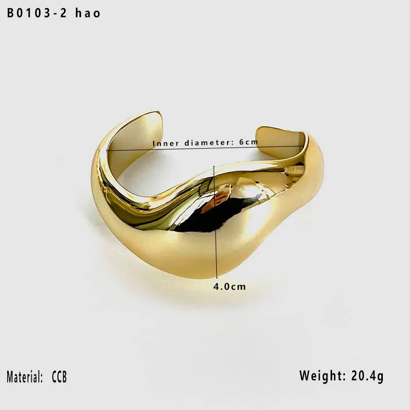 Bracelet forme atypique Azra